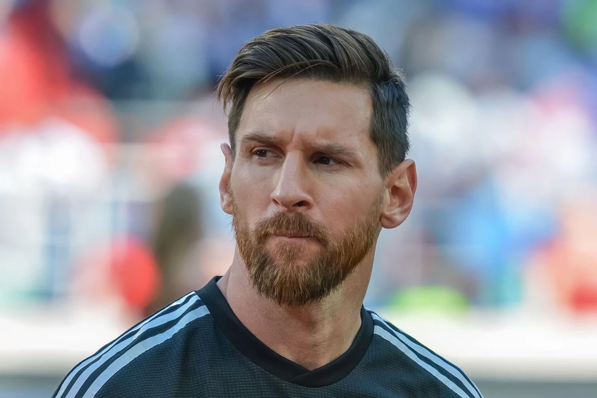 Messi meydanda ən rahat hiss etdiyi futbolçuların adını çəkdi