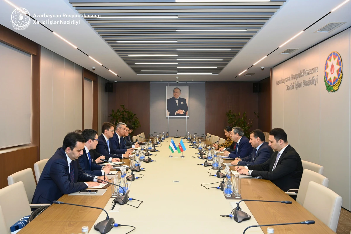 Azərbaycan və Özbəkistan Xarici İşlər Nazirlikləri arasında siyasi məsləhətləşmələr aparılıb - FOTO