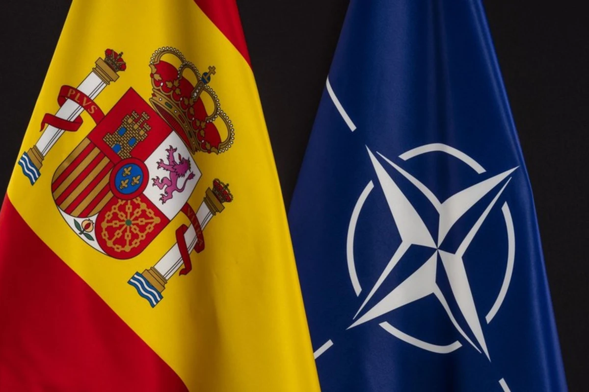 KİV: İspaniya NATO-nun silah alış planını bloklamaqla hədələyib