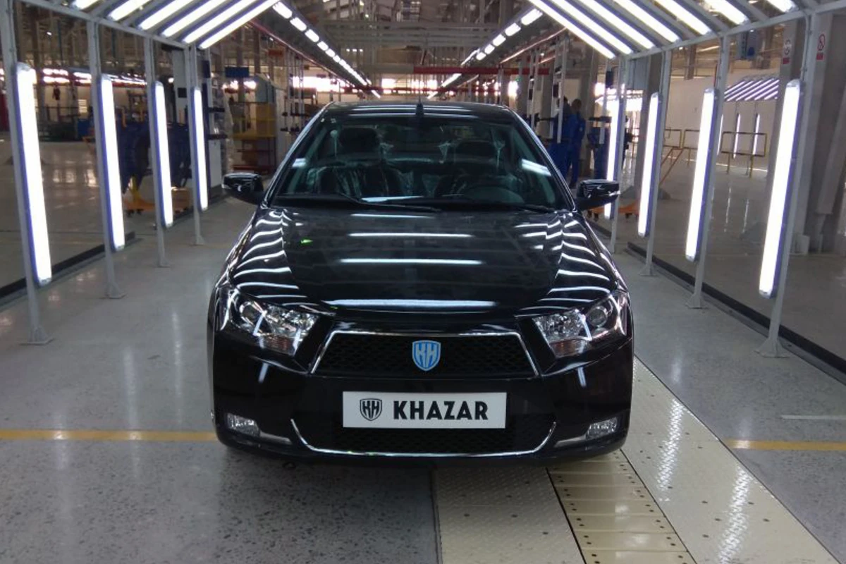 Продажа произведенных в Азербайджане легковых автомобилей освобождена от НДС