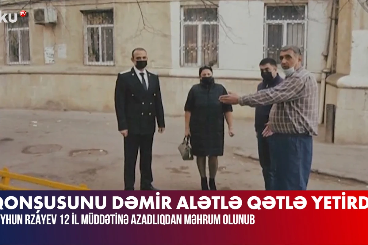 Qonşusunu dəmirlə qətlə yetirən kişiyə hökm oxundu - VİDEO