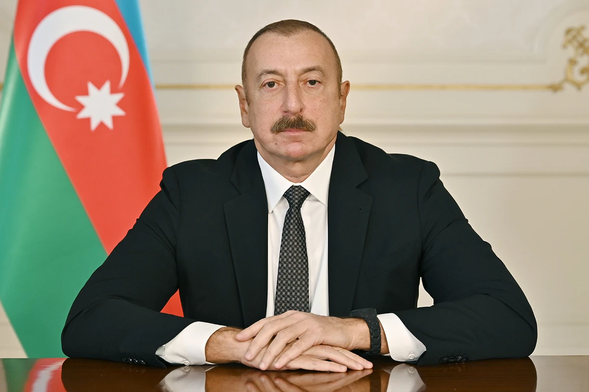 İlham Əliyev Böyük Britaniya Kralını təbrik edib