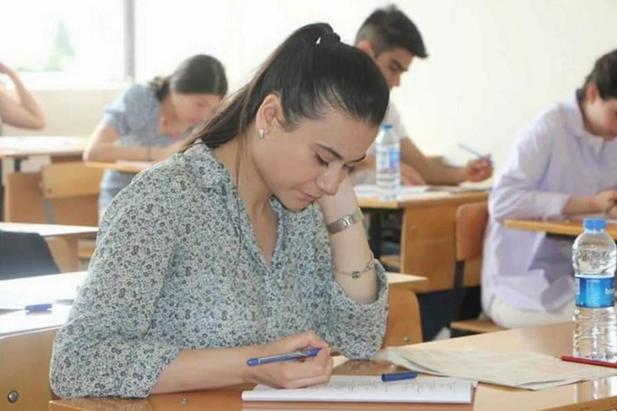 Azərbaycan dili fənni üzrə növbəti test imtahanı keçirilib - YENİLƏNİB