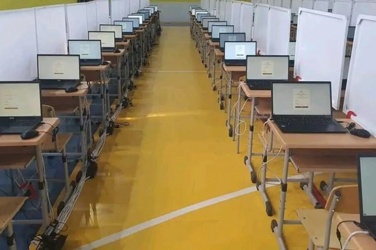 Şəkidə müəllimlərin imtahanından öncə problem yarandı - FOTO