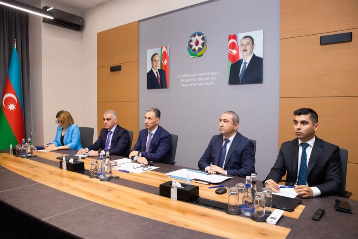 Nazir Bolt şirkətinin prezidenti ilə Bakının taksi bazarında mövcud problemləri müzakirə edib