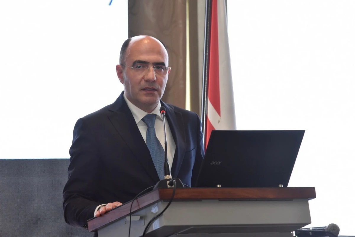 Nazir müavini: “Azərbaycanda qiymətlər müəyyən ölkələrə baxdıqda bahadır”
