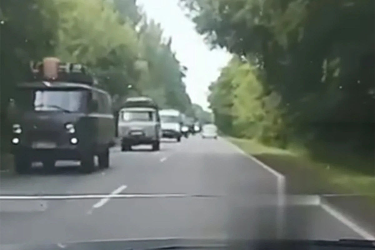 Колонны Вагнера двигаются в направлении Москвы - ВИДЕО