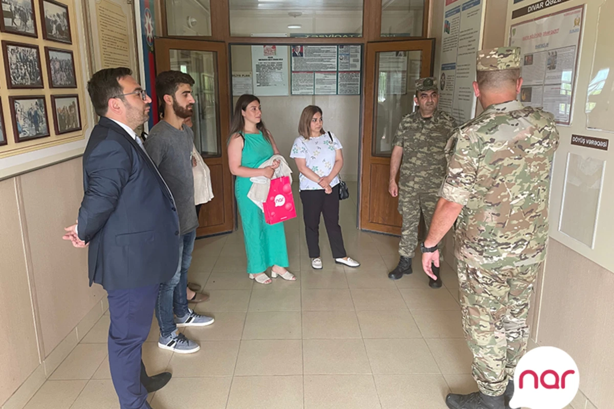 Nar поздравил военнослужащих с Днем Вооруженных Сил - ФОТО