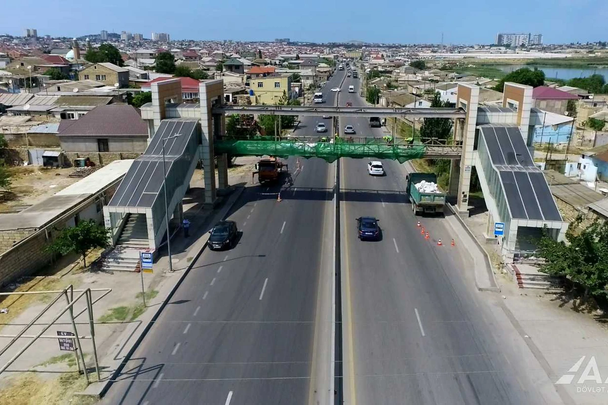 Binəqədidə yerüstü piyada keçidində təmir-bərpa işləri aparılır - FOTO/VİDEO