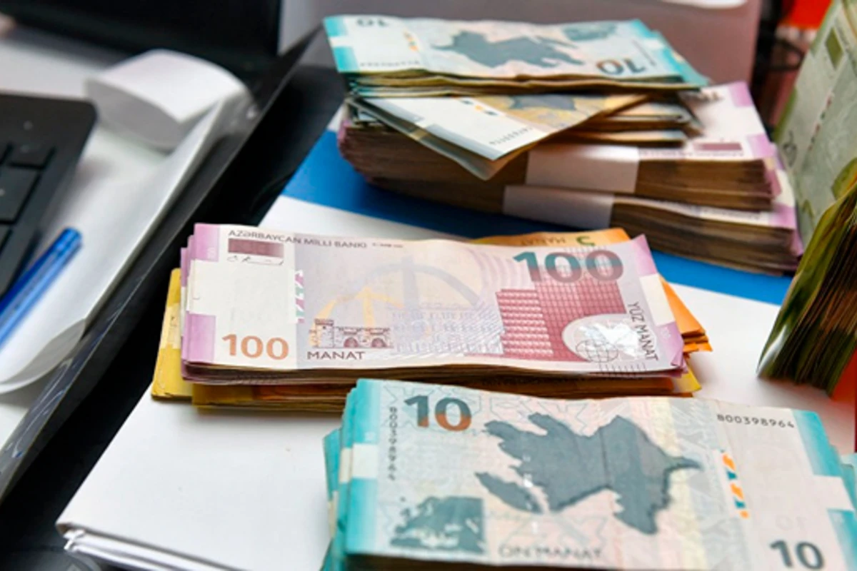 Azərbaycanda geniş pul kütləsi artıb