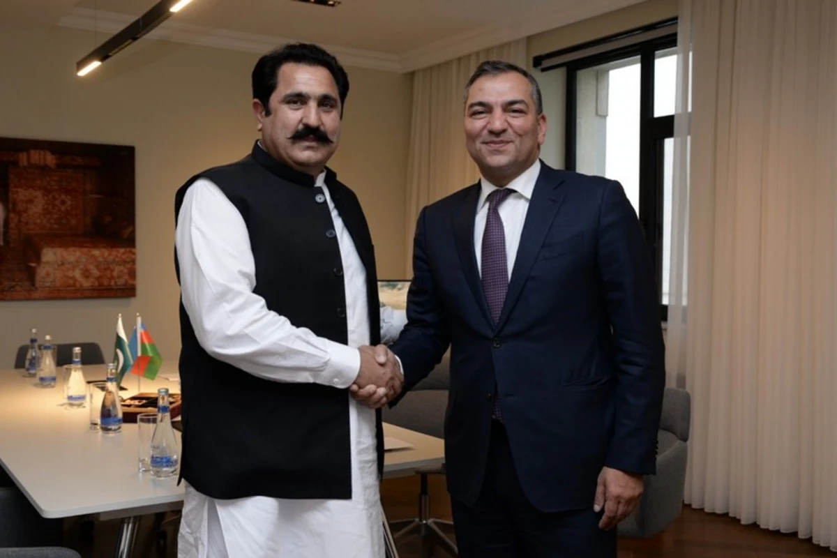 Azərbaycanla Pakistan arasında turizm əlaqələrinin genişləndirilməsi müzakirə olunub