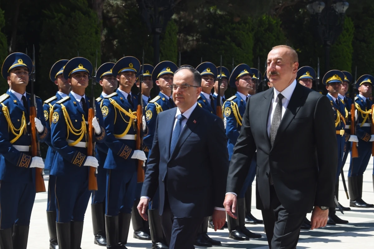 Albaniya Prezidentinin rəsmi qarşılanma mərasimi olub - FOTO