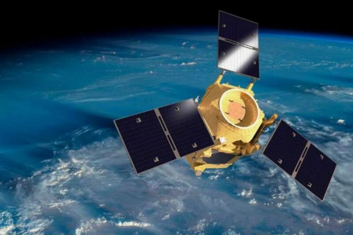 Новый азербайджанский спутник выведет на орбиту израильская компания