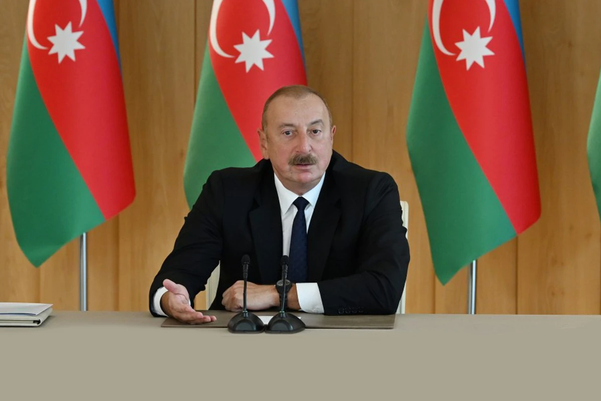 Prezident İlham Əliyevin sədrliyi ilə bu ilin 6 ayının sosial-iqtisadi yekunlarına həsr olunmuş müşavirə keçirilib - YENİLƏNİB - FOTO