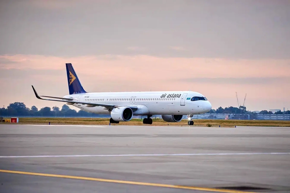 Şarm-əl-Şeyx-Atırau reysini yerinə yetirən təyyarə Bakı aeroportuna məcburi eniş edib Şarm-əl-Şeyx-Atırau reysini yerinə yetirən təyyarə Bakı aeroportuna məcburi eniş edib