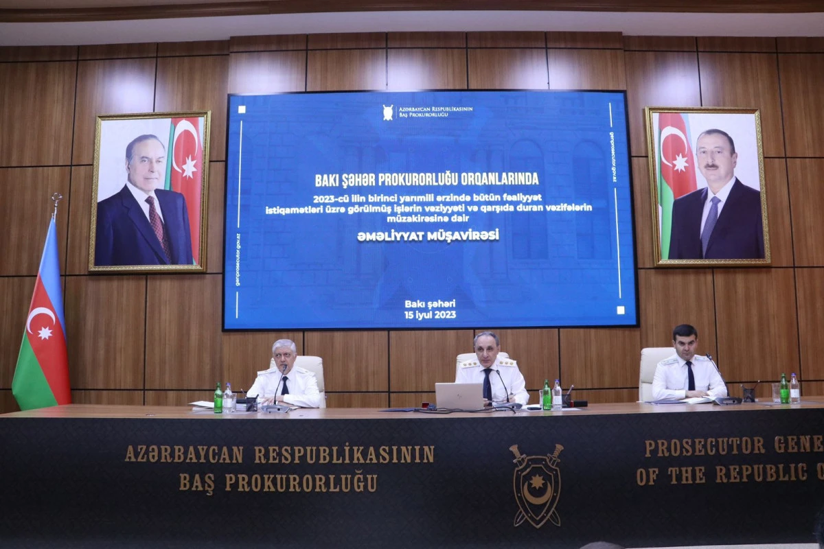 Bakı üzrə prokurorluq orqanlarının bəzi əməkdaşları intizam məsuliyyətinə cəlb olunublar - FOTO
