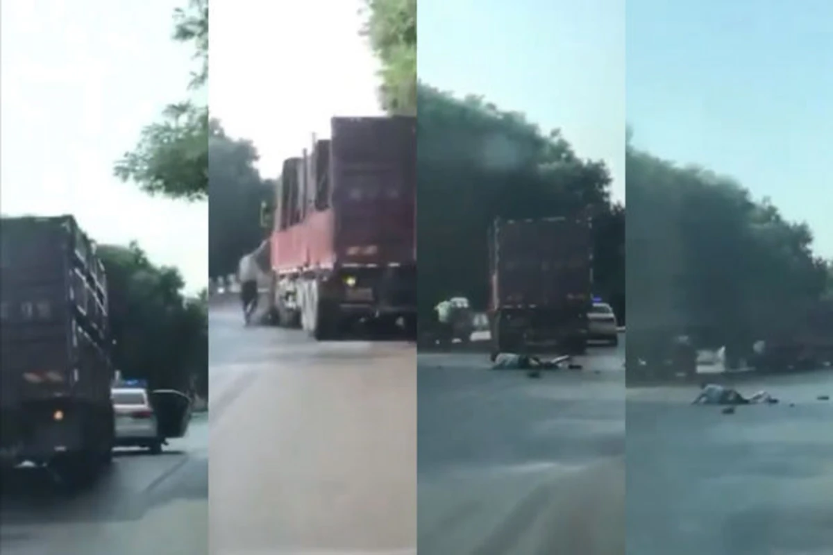 В Иране водитель грузовика наехал на полицейских - ВИДЕО В Иране водитель грузовика наехал на полицейских - ВИДЕО