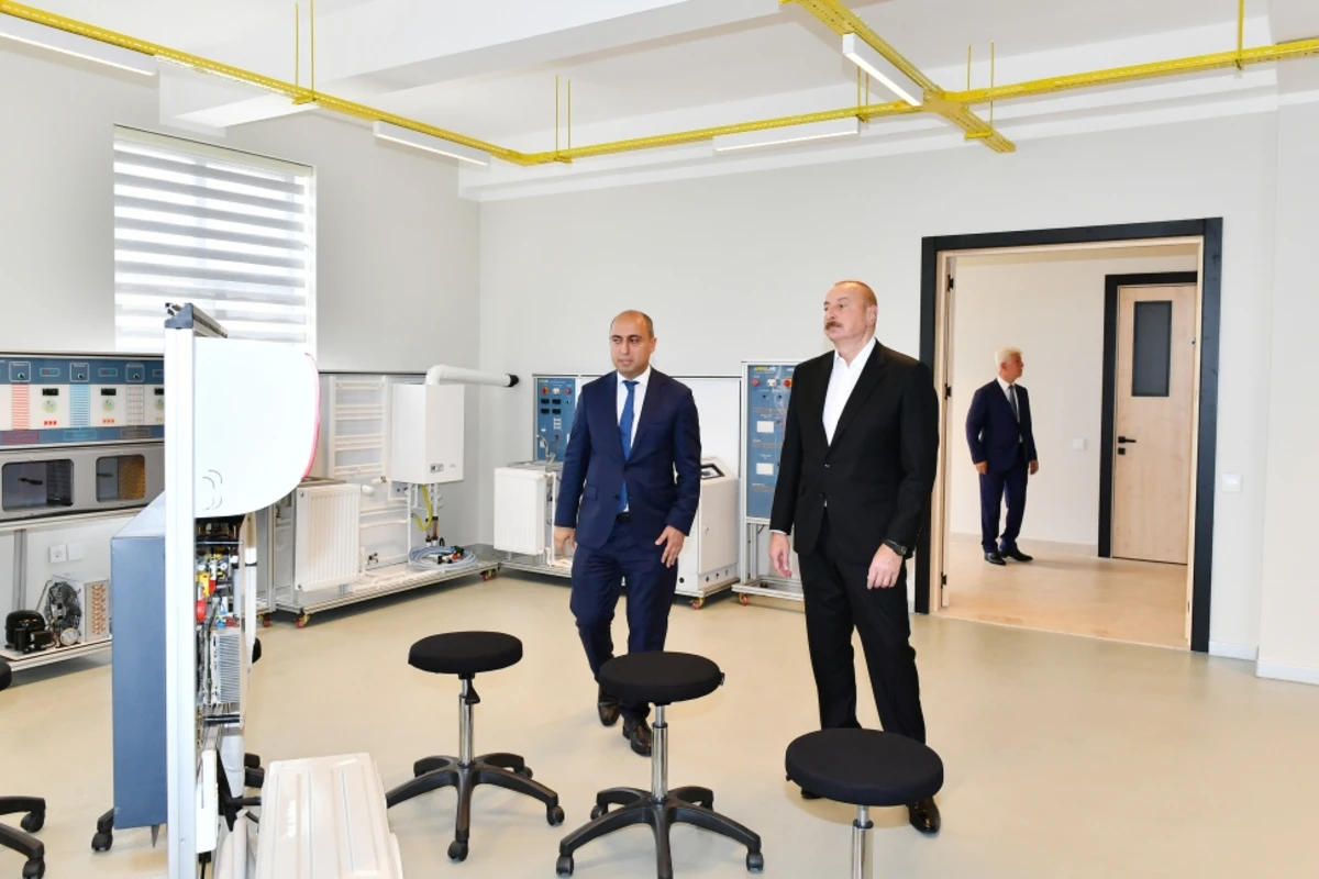 Prezident İlham Əliyev Cəlilabad Dövlət Peşə Təhsil Mərkəzinin açılışında iştirak edib - FOTO - YENİLƏNİB