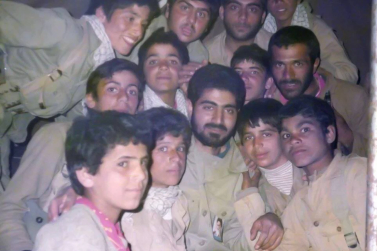 İran molla rejiminin döyüşlərə uşaqları cəlb etdiyinə dair sübut aşkarlandı - FOTO İran molla rejiminin döyüşlərə uşaqları cəlb etdiyinə dair sübut aşkarlandı - FOTO