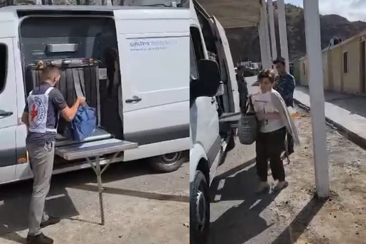 Армяне беспрепятственно прошли через КПП Лачын - ВИДЕО Армяне беспрепятственно прошли через КПП Лачын - ВИДЕО