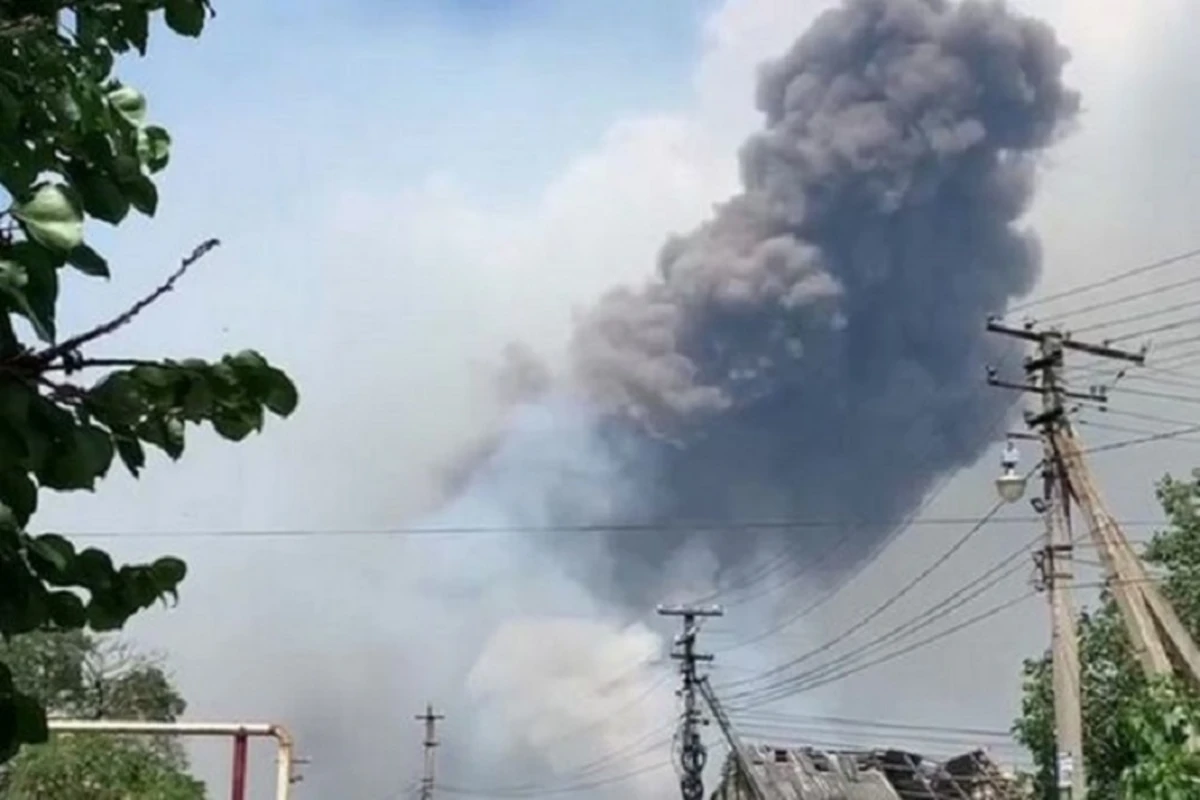 БПЛА атаковал склад боеприпасов в Крыму - ВИДЕО БПЛА атаковал склад боеприпасов в Крыму - ВИДЕО