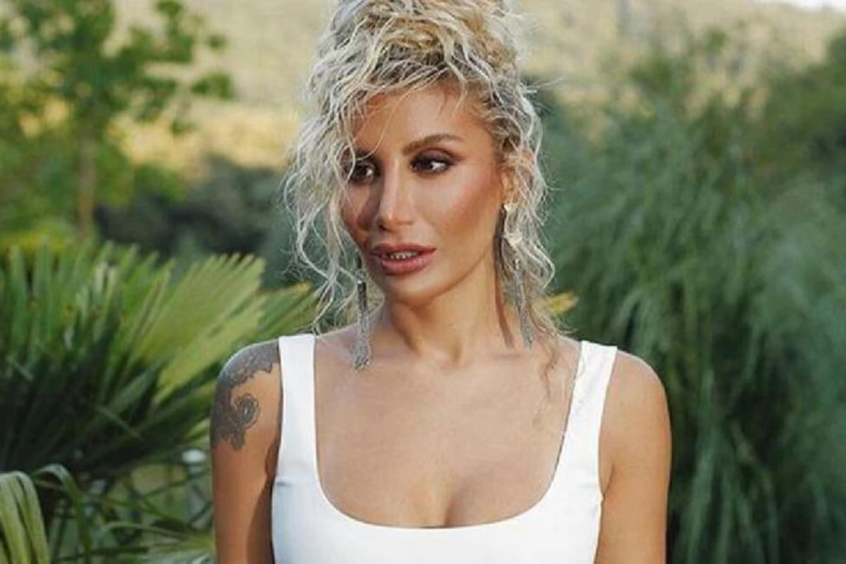 İrem Derici xəstəxanalıq oldu