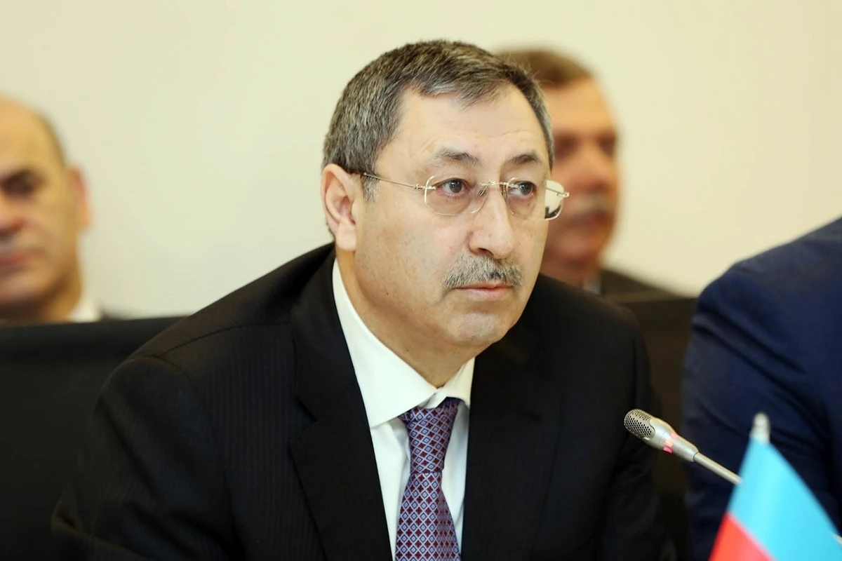 Ильхам Алиев освободил Халафа Халафова от должности заместителя министра иностранных дел