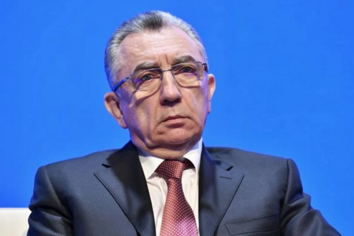 Eldar Əzizov Bakıdakı güclü yanğından danışdı