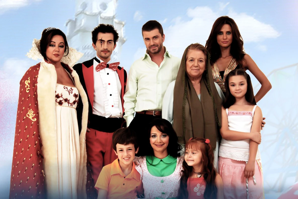 Bez Bebek serialının aktyoru vəfat etdi - FOTO Bez Bebek serialının aktyoru vəfat etdi - FOTO