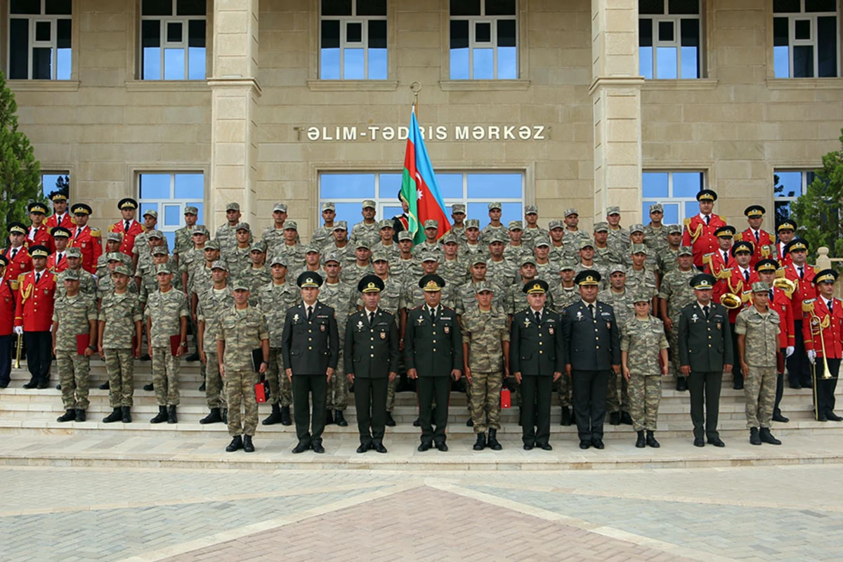 Əlahiddə Ümumqoşun Orduda növbəti ixtisas hazırlığı kursları uğurla başa çatıb - FOTO/VİDEO
