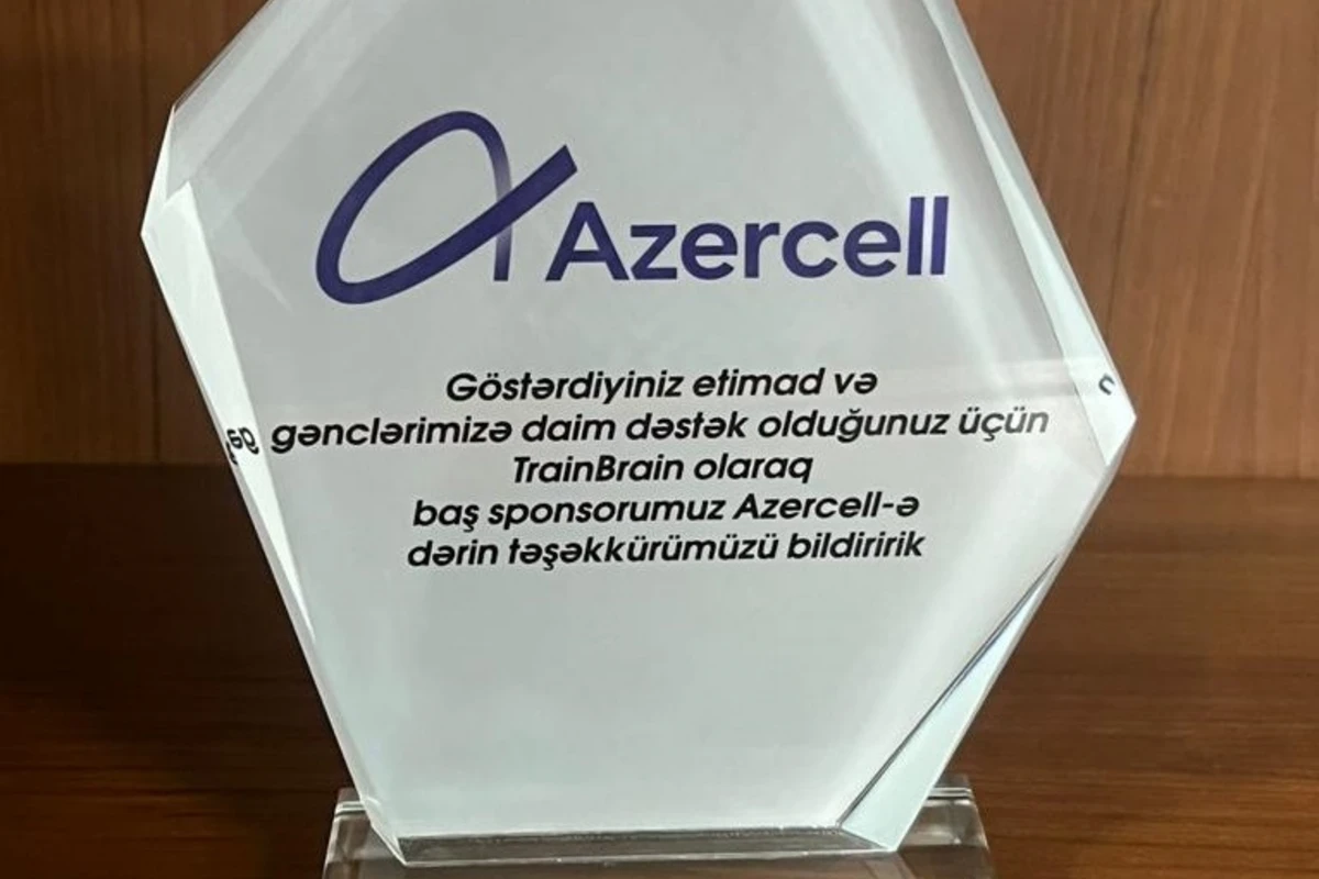 Azercell-in dəstəyi ilə “FIRST Robotics Competition” müsabiqəsində iştirak edən gənclər mükafatlandırıldı - VİDEO