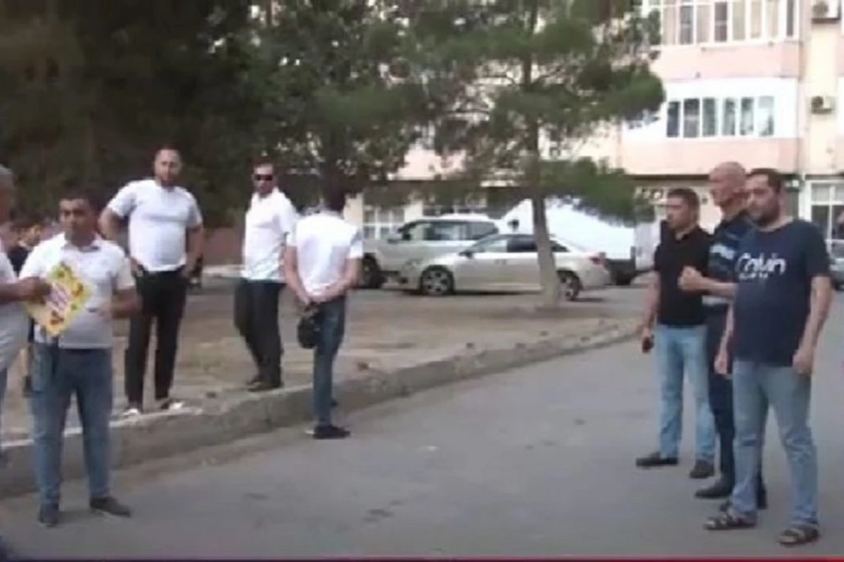 Подвалы и чердаки здания в Сумгайыте были незаконно проданы? - ВИДЕО