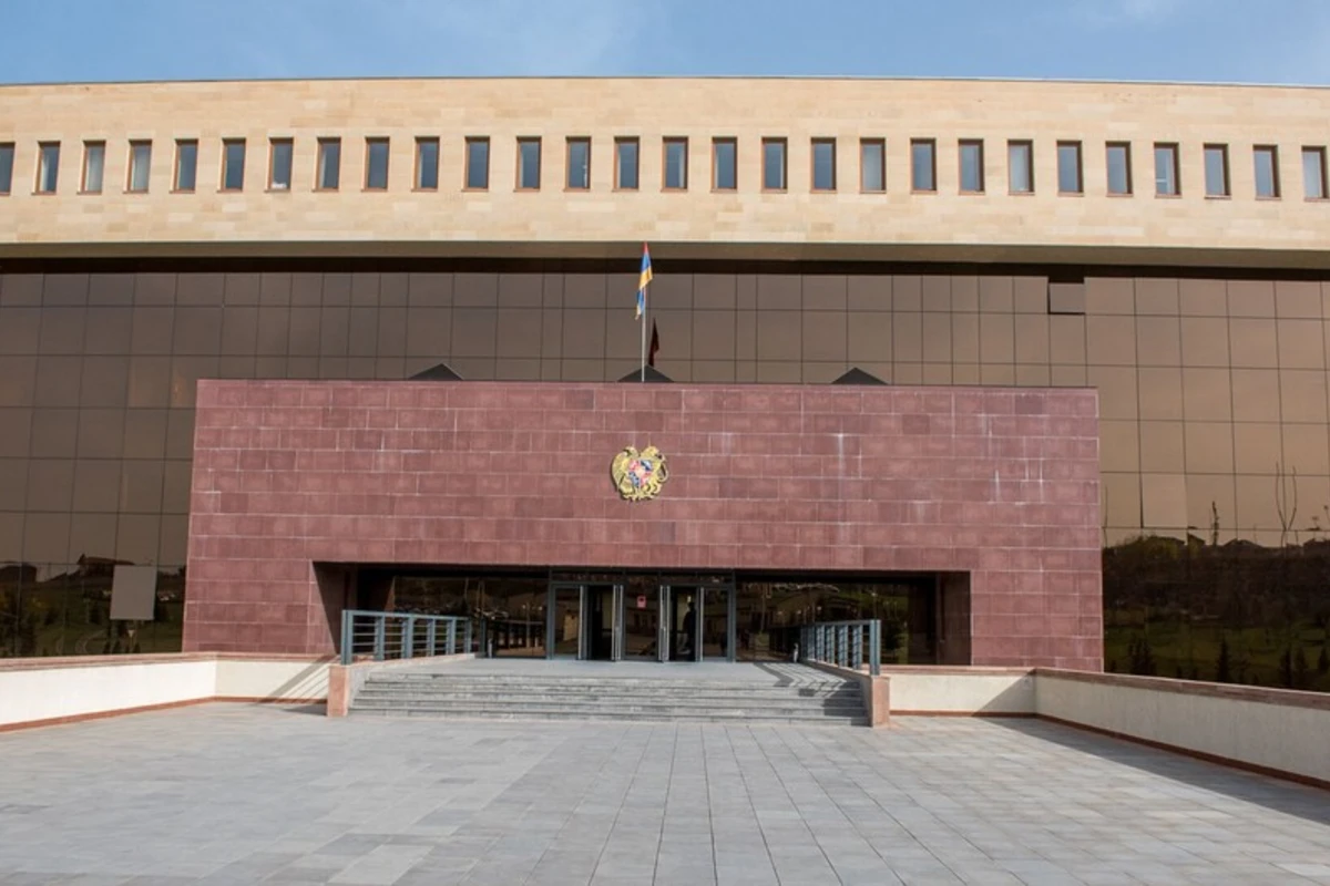 Ermənistan ordusunun qubernatorun köməkçisi tərəfindən döyülən polkovnik-leytenantı ölüb