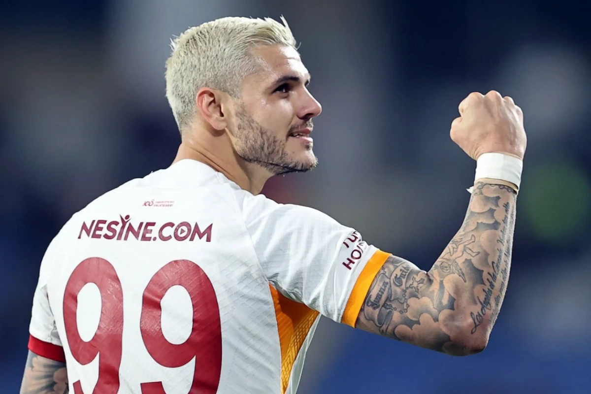 İkardi Qalatasaray üçün İstanbula yola düşdü