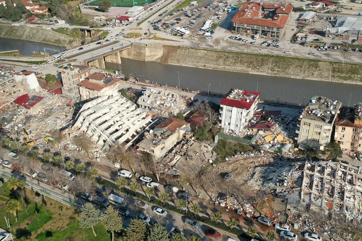Türkiyədə zəlzələ ilə bağlı həbs olunanların sayı AÇIQLANDI