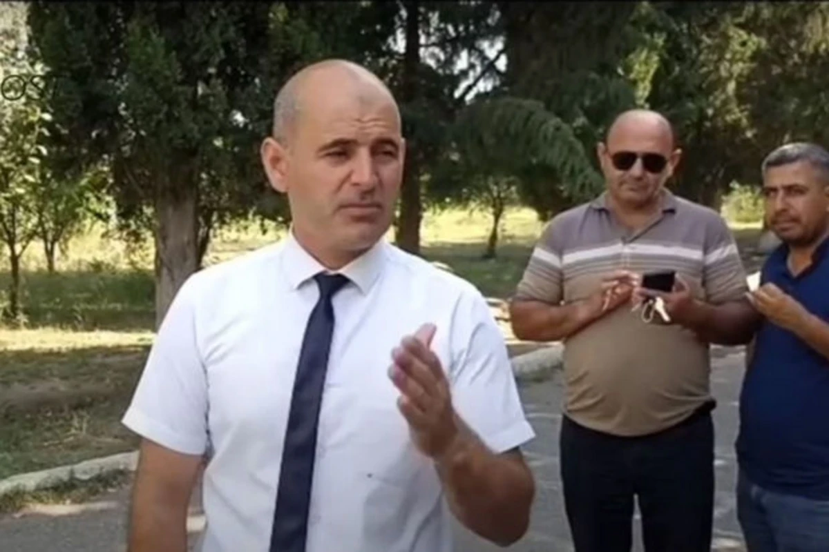 Уволен директор школы, которого шантажировали интимными кадрами - ВИДЕО