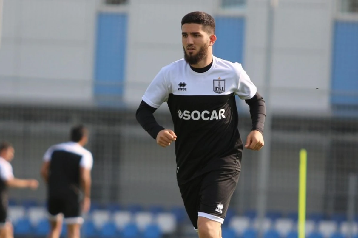 “Neftçi”nin futbolçusu zədə səbəbindən “Beşiktaş”la ilk oyunu buraxacaq
