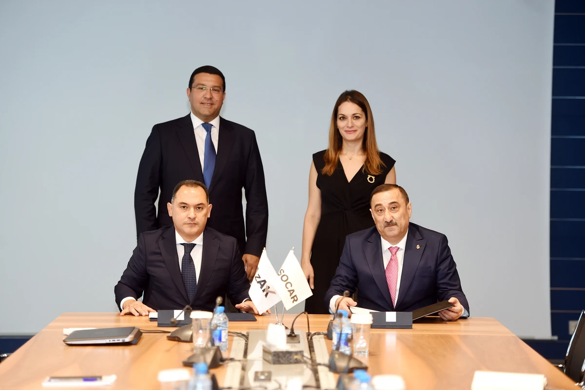 SOCAR ilə Antiinhisar və İstehlak Bazarına Nəzarət Dövlət Xidməti arasında görüş keçirilib - FOTO