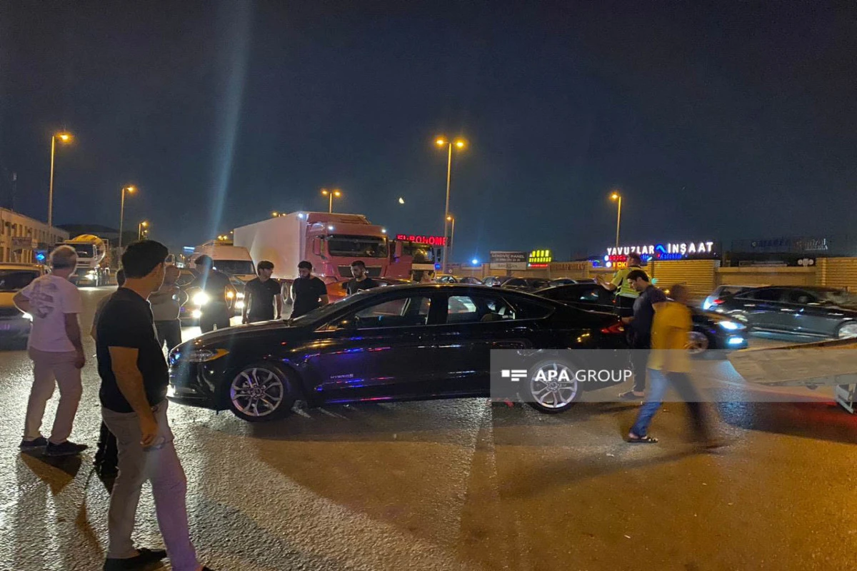 Baku Busın avtobusu ilə minik maşını toqquşub - FOTO