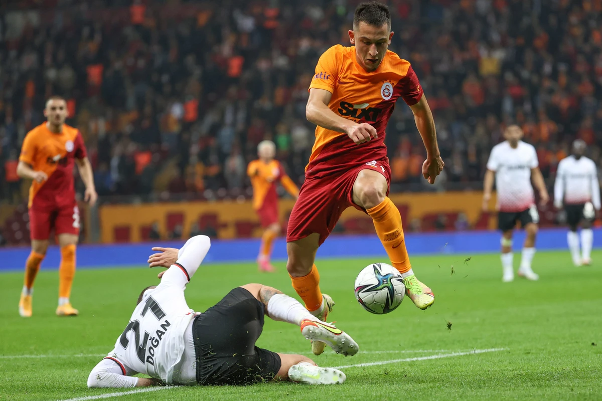 “Neftçi” “Qalatasaray”ın 24 yaşlı futbolçusunu almağa çox yaxındır