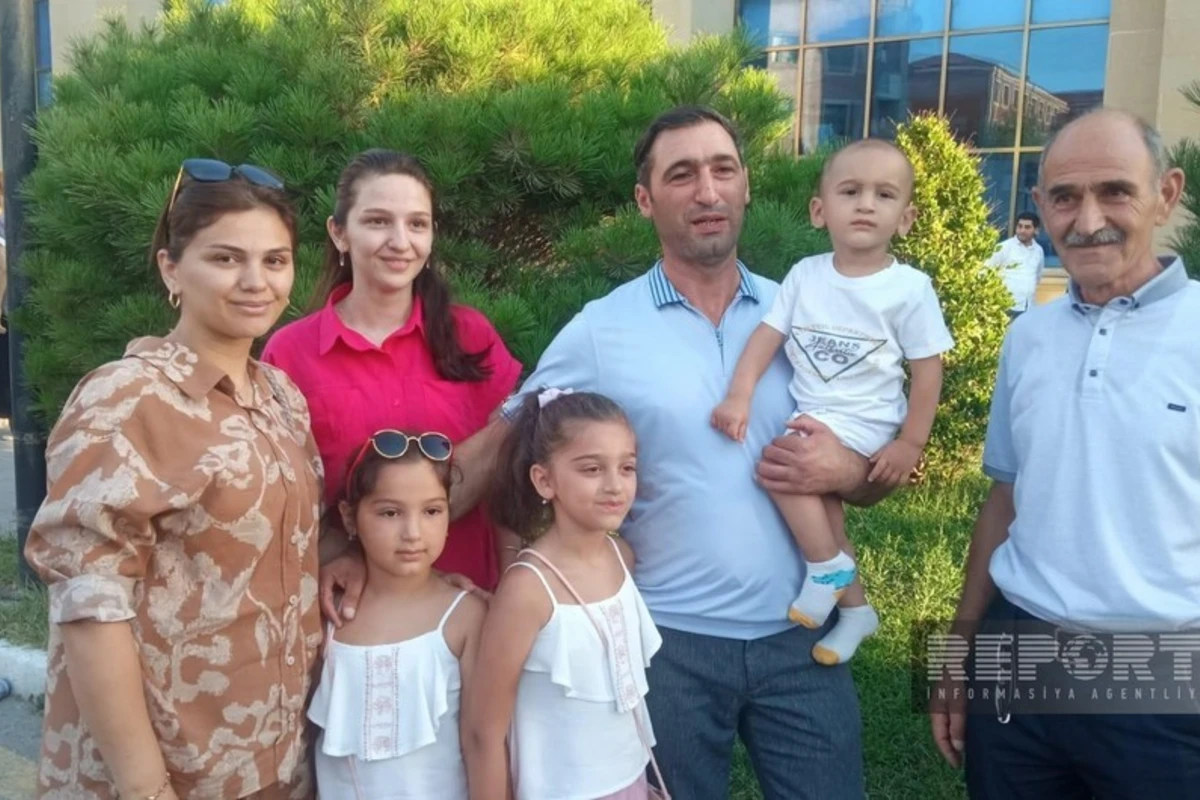 Еще несколько семей выехали в родное село Агалы Зангиланского района - ФОТО