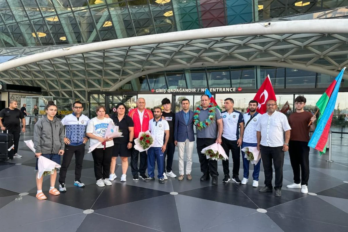 Avropa çempionatında 7 medal qazanan Azərbaycan paracüdoçuları Vətənə qayıdıblar - FOTO