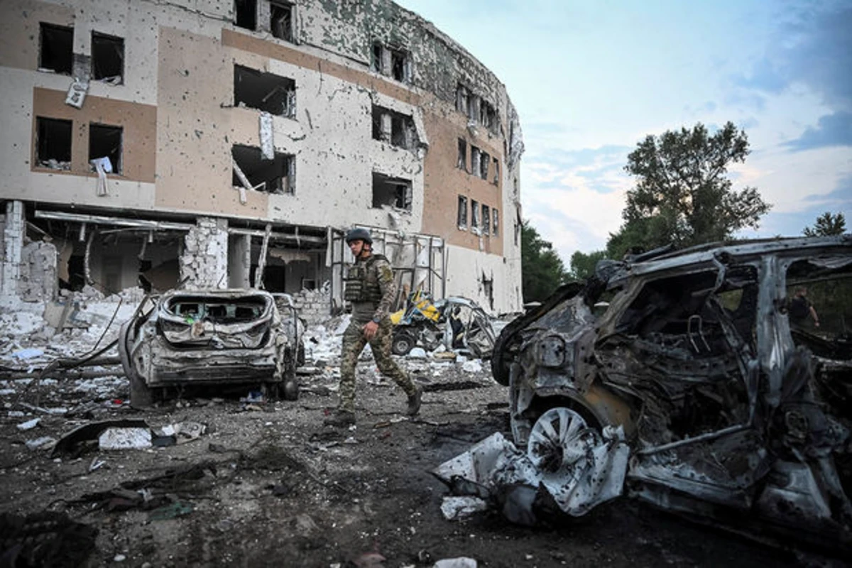 Xerson atəşə tutuldu: 23 günlük körpə valideynlərilə birgə öldü - FOTO