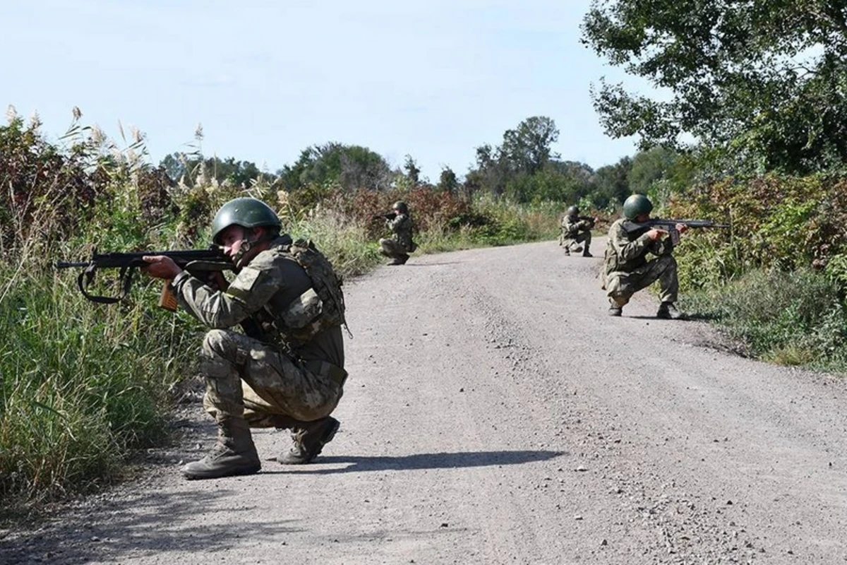 Türkiyə sərhədçiləri 5 FETÖ, 1 PKK üzvünü saxlayıb