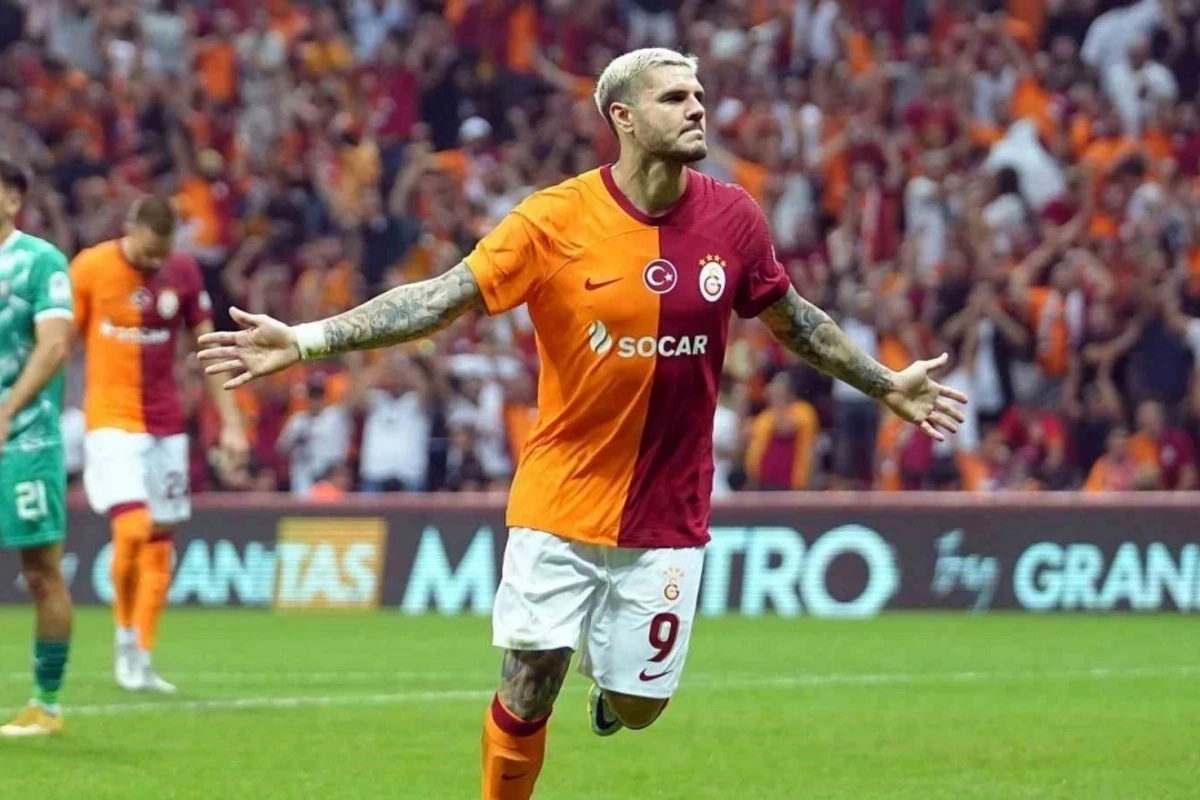 Çempionlar Liqası: Qalatasaray pley-offa yüksəlib, Emrelinin komandası uduzdu