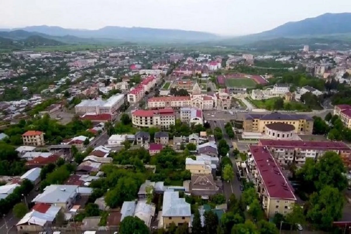 Erməni layihəsinin təbliğat maşını meyit dünyaya gətirdi: Qidalanma, yoxsa asosial həyat tərzi? - VİDEO Erməni layihəsinin təbliğat maşını meyit dünyaya gətirdi: Qidalanma, yoxsa asosial həyat tərzi? - VİDEO