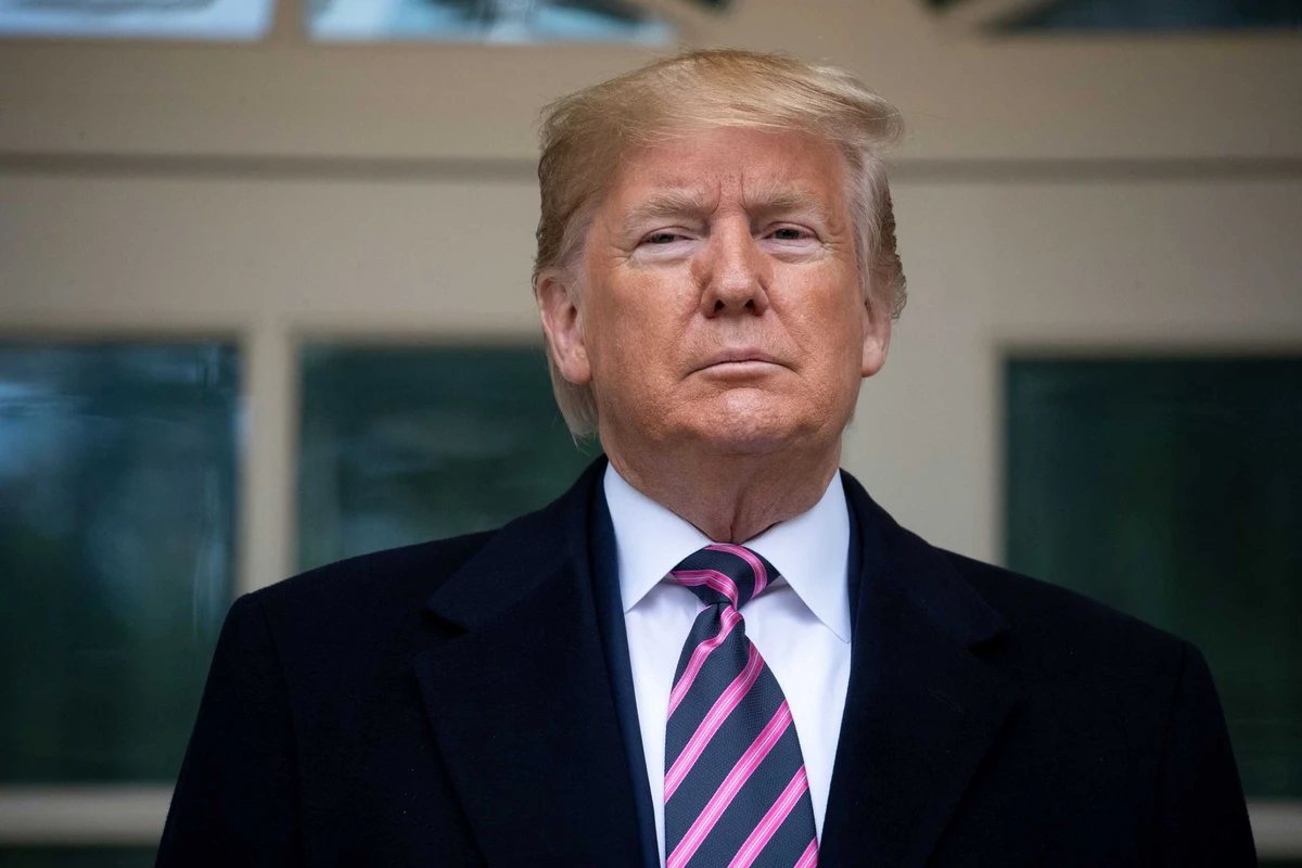 Трамп намерен добровольно явиться в тюрьму