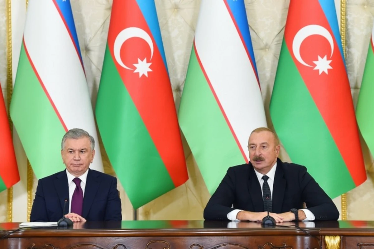 Prezident: Azərbaycan və Özbəkistan ictimaiyyəti bugünkü danışıqların nəticəsini hər iki ölkədə layihələrin praktiki olaraq reallaşmasında görəcək