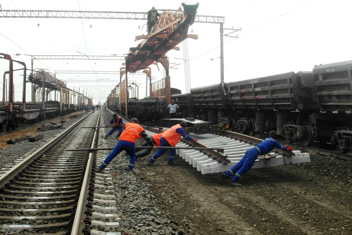 Azərbaycandakı zəlzələ dəmiryol infrastrukturuna ziyan vurub?