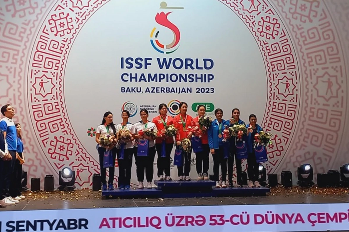 Dünya çempionatı: gümüş medal qazanan Azərbaycan millisi mükafatlandırılıb Dünya çempionatı: gümüş medal qazanan Azərbaycan millisi mükafatlandırılıb